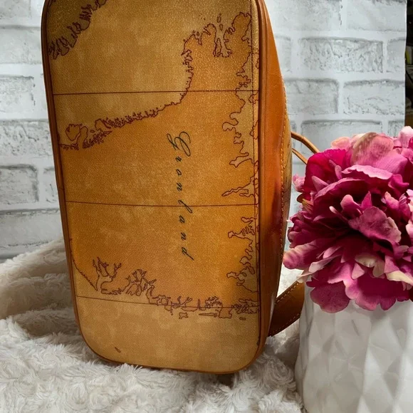 Alviero Martini Tan Map Print Bucket Shoulder Bag